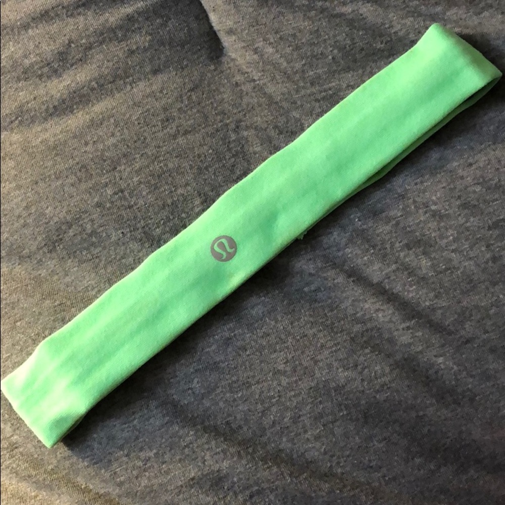 Lululemon green headband